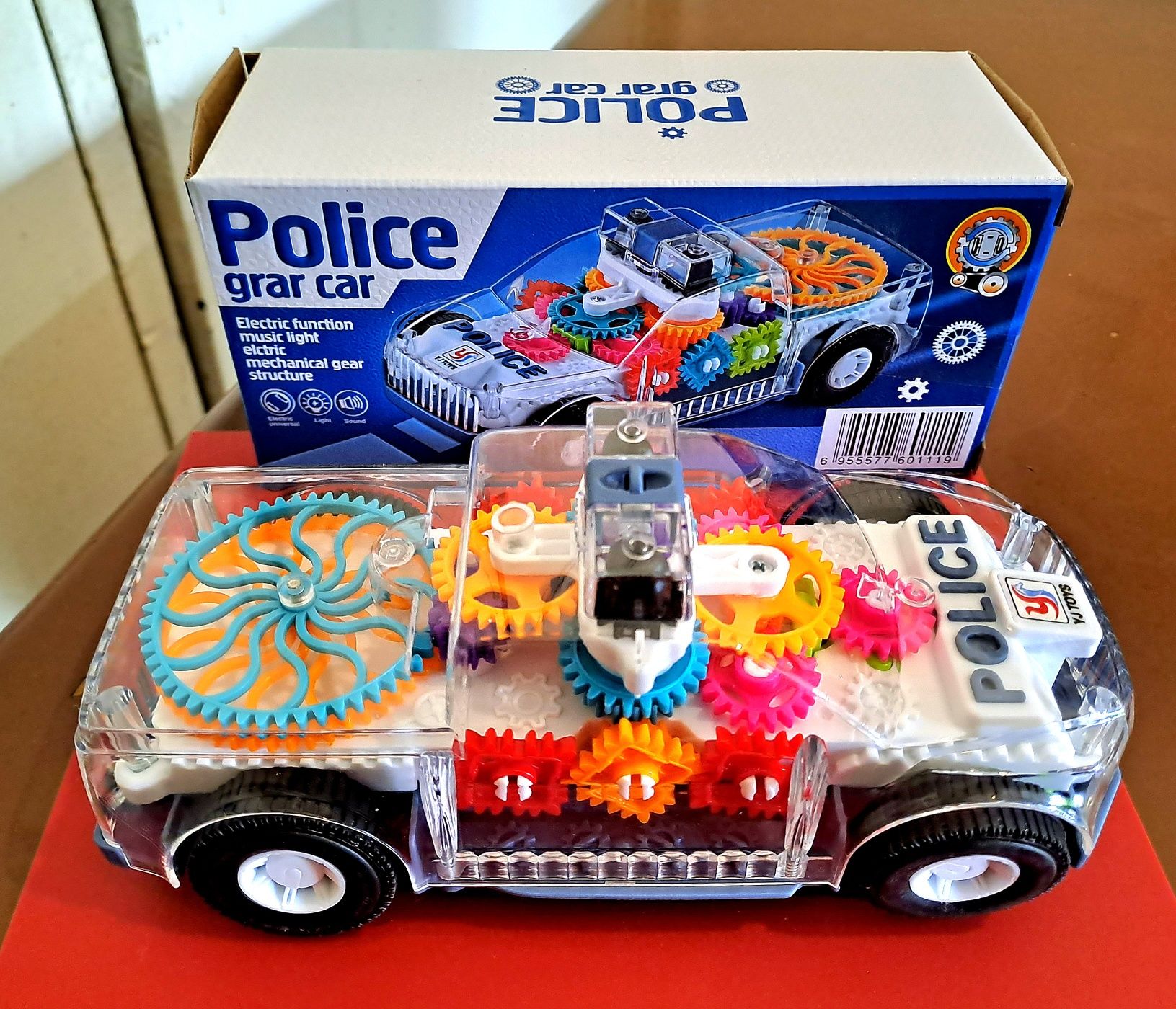 Полицейская машина на шестеренках