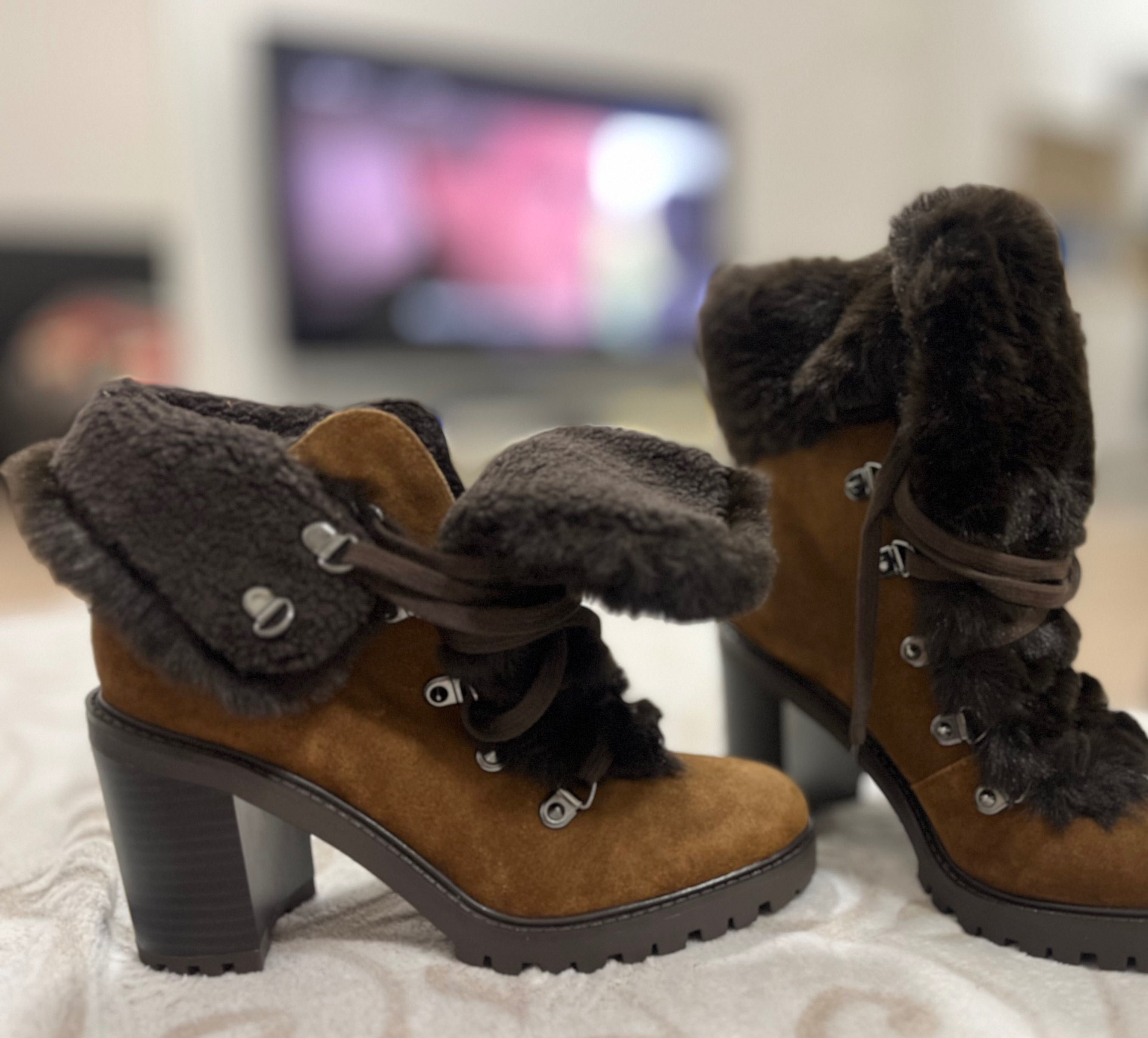 Обувки GUESS от естествен велур