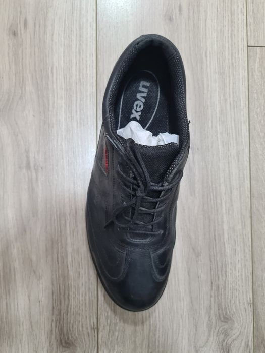 Pantofi/bocanci de piele UVEX bombeu compozit marimea 41