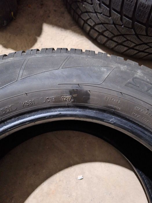 Зимни гуми Dunlop 235/65/17