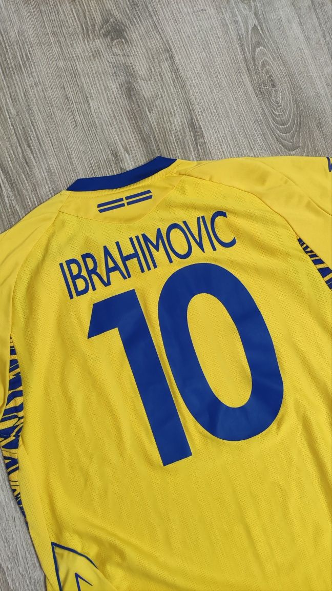 Оригинална футболна фланелка на Швеция Ibrahimovic M size