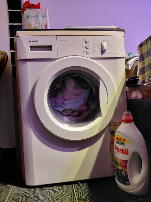 Vând mașină de spălat rufe Gorenje