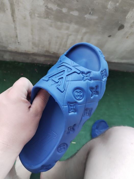 Papuci lv mărimea 40-41