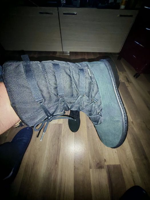 Vând ghete dama marca Puma