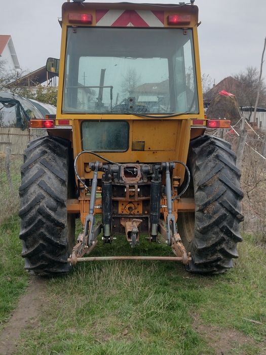 Tractor Renault de vânzare