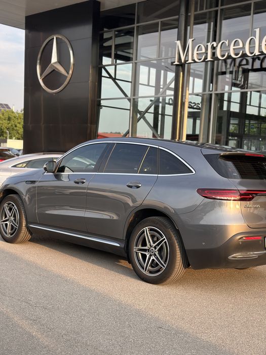Mercedes EQC 400 4x4 2022 pret fara TVA