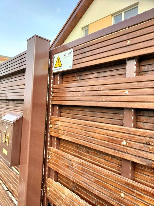 Automatizare poarta batanta camere video