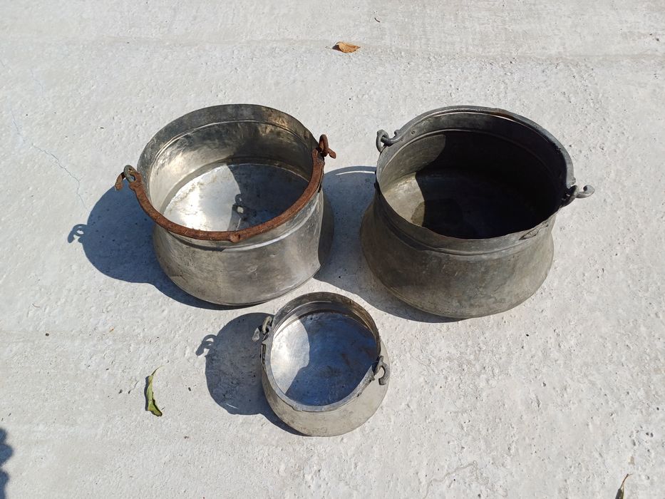 Продавам  медени бакъри