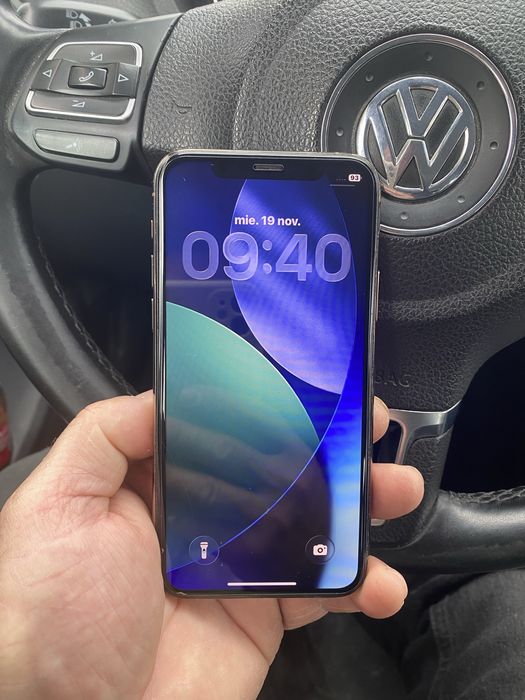 Exact ce este in poze 11 pro