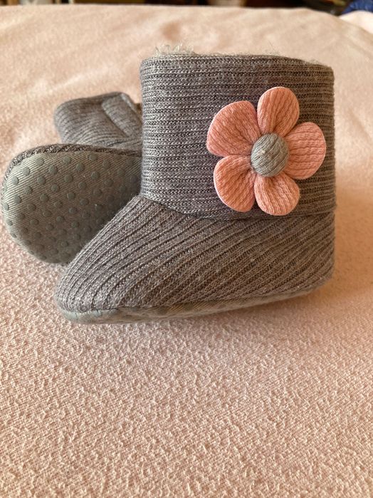 Бебешки обувки - размер 17