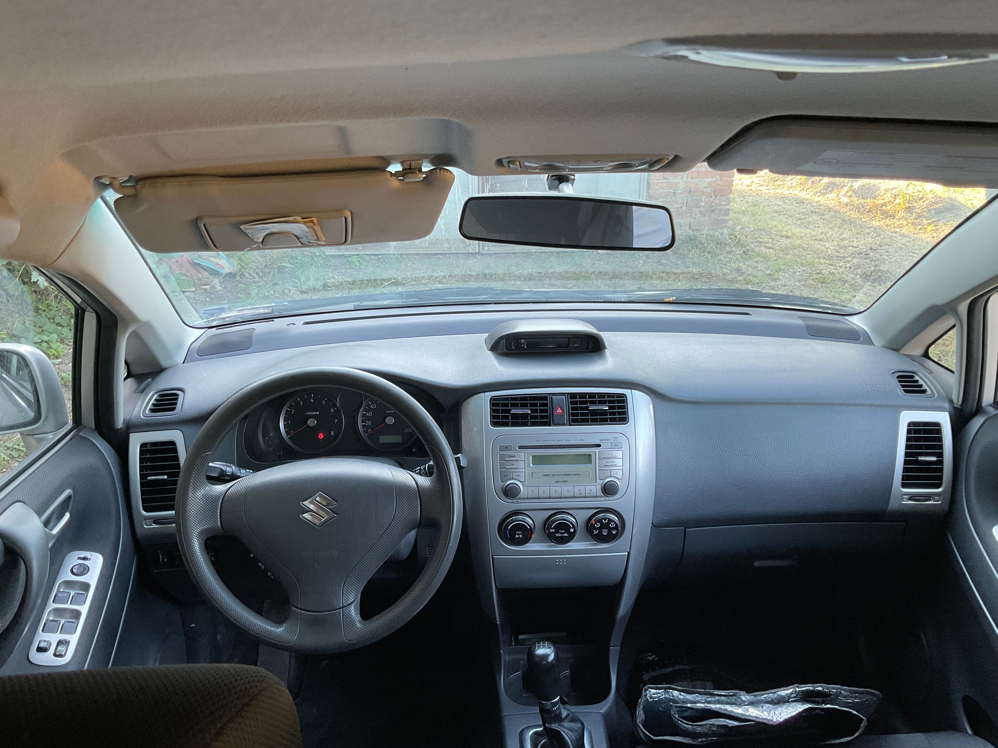 Suzuki liana1.6 Газ/Бензин