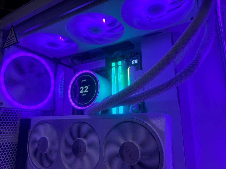 PC Gaming - NZXT Build - AMD Ryzen 7 9800X3D & Nvidia RTX 4070Ti Super