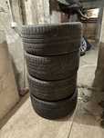 Vând set 4 anvelope de vară 245/40/R18