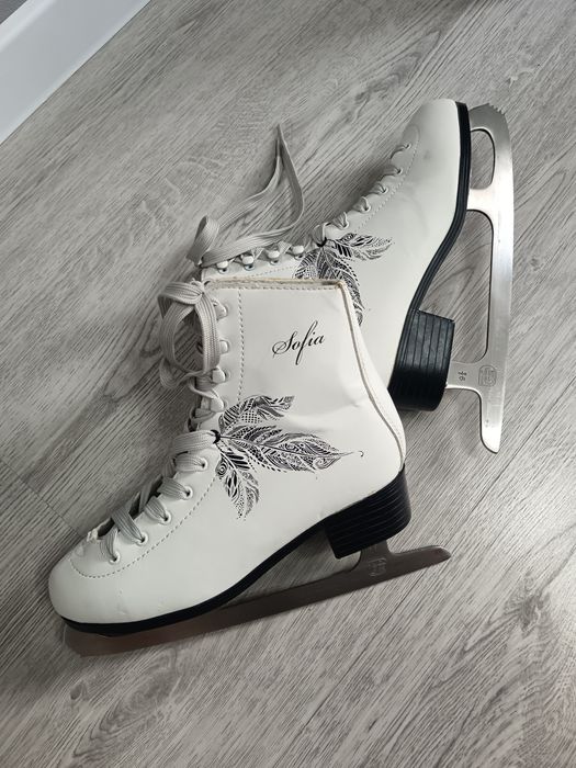 Продам женские коньки NORDWAY 40р