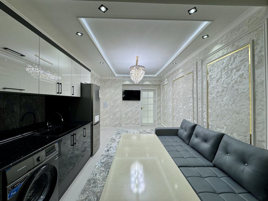 3х комнатная квартира (студия), на 6 этаже. Гагарина.