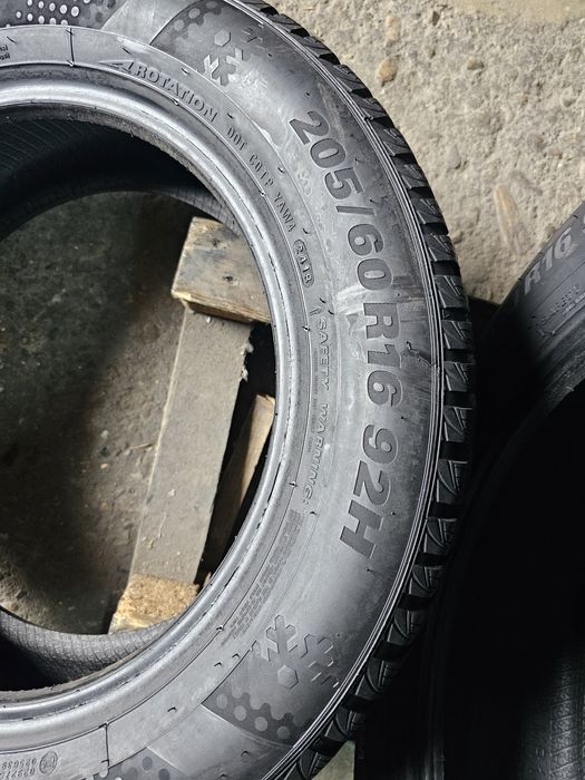 4 anvelope iarna 205 60 16 Kumho