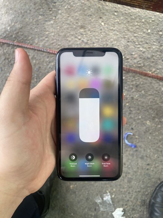 iPhone Xr  holati yaxw