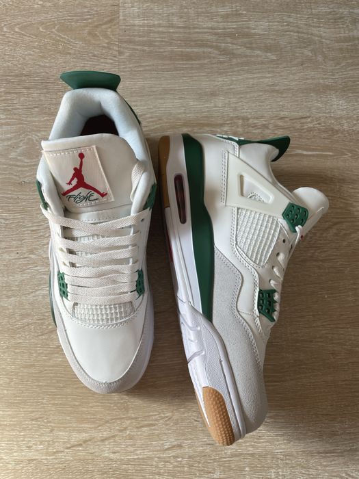 Jordan 4 green pine