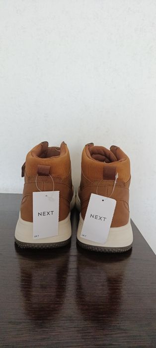 Демисезонные  ботинки.