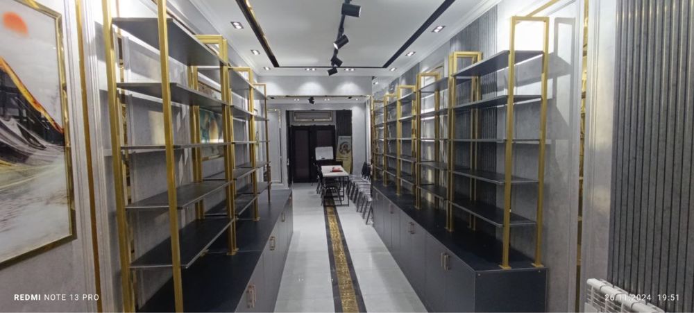 Мебел на магазин