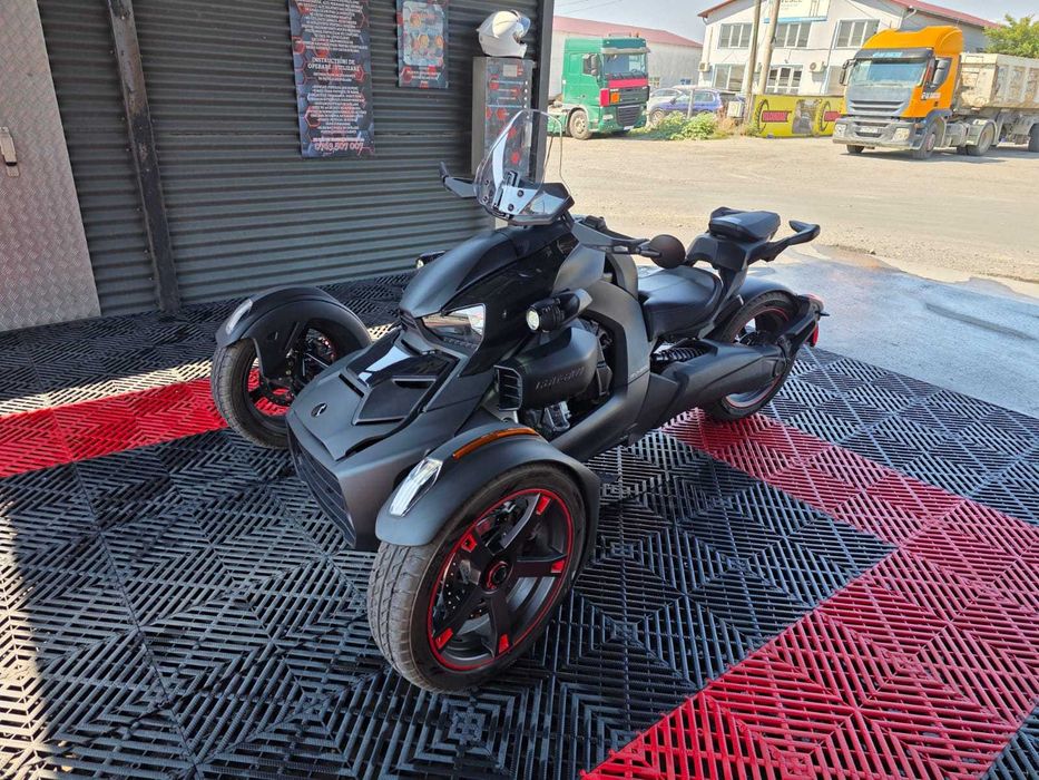 Can Am Ryker 900