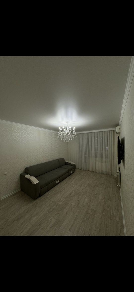 Продам 3х.к.кв. 8 мкр. 101 стр бр 6 Обк.дом