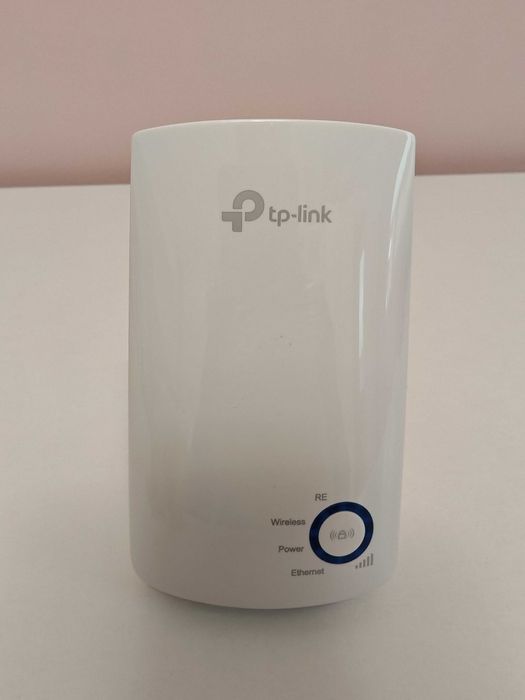 Wi-Fi усилвател (Range Extender) TP-Link TL-WA850RE, 300Mbps