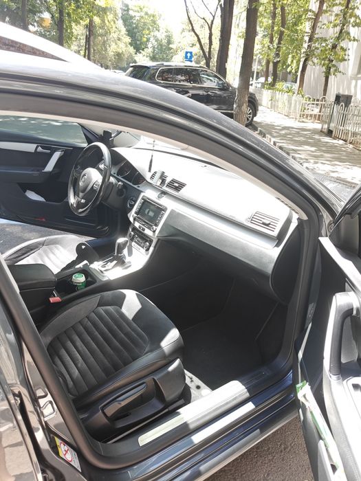 Vând Vw Passat B7
