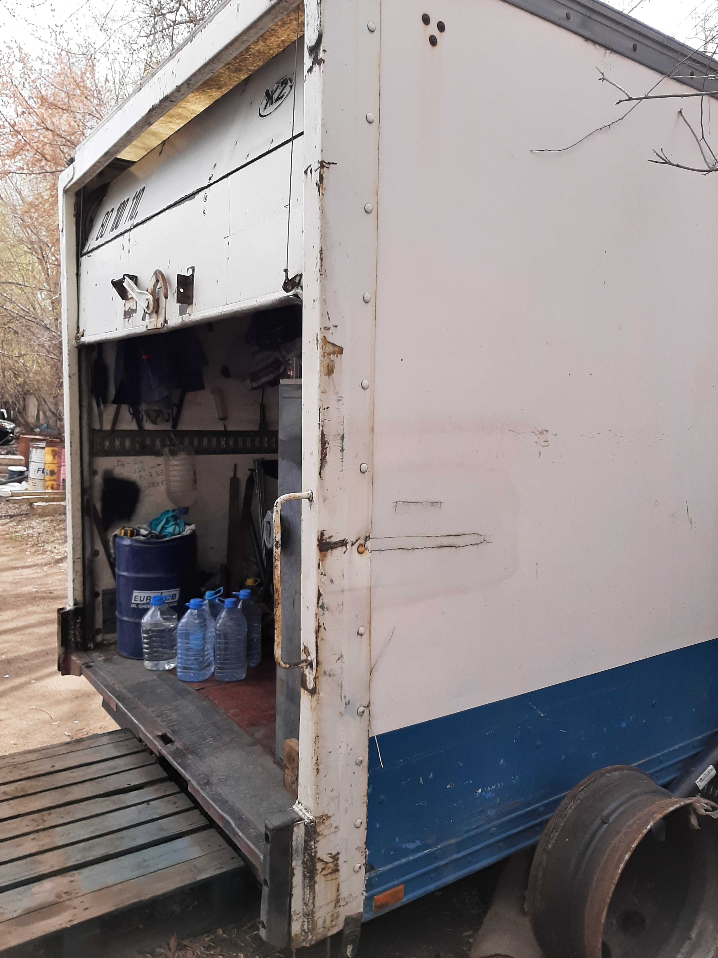 Продам будку от Мерседес-Бенц