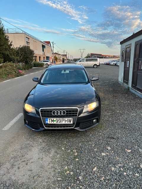 Se vinde   audi  A4 B8