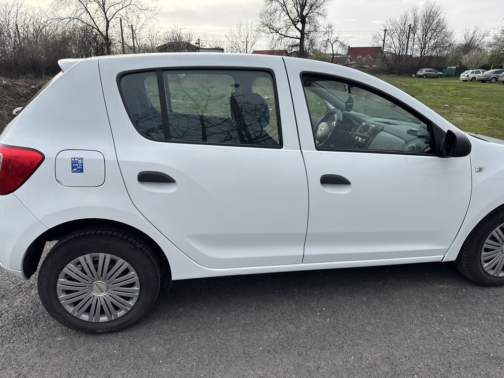 Dacia Sandero 2014