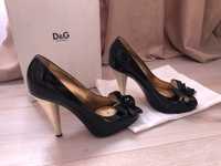 Дамски обувки на висок ток Dolce&Gabbana, размер 39!