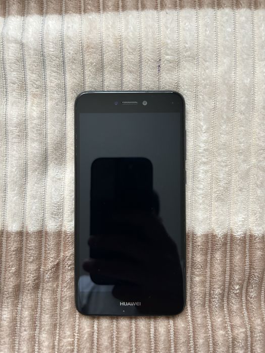 Продам Huawei P8 lite