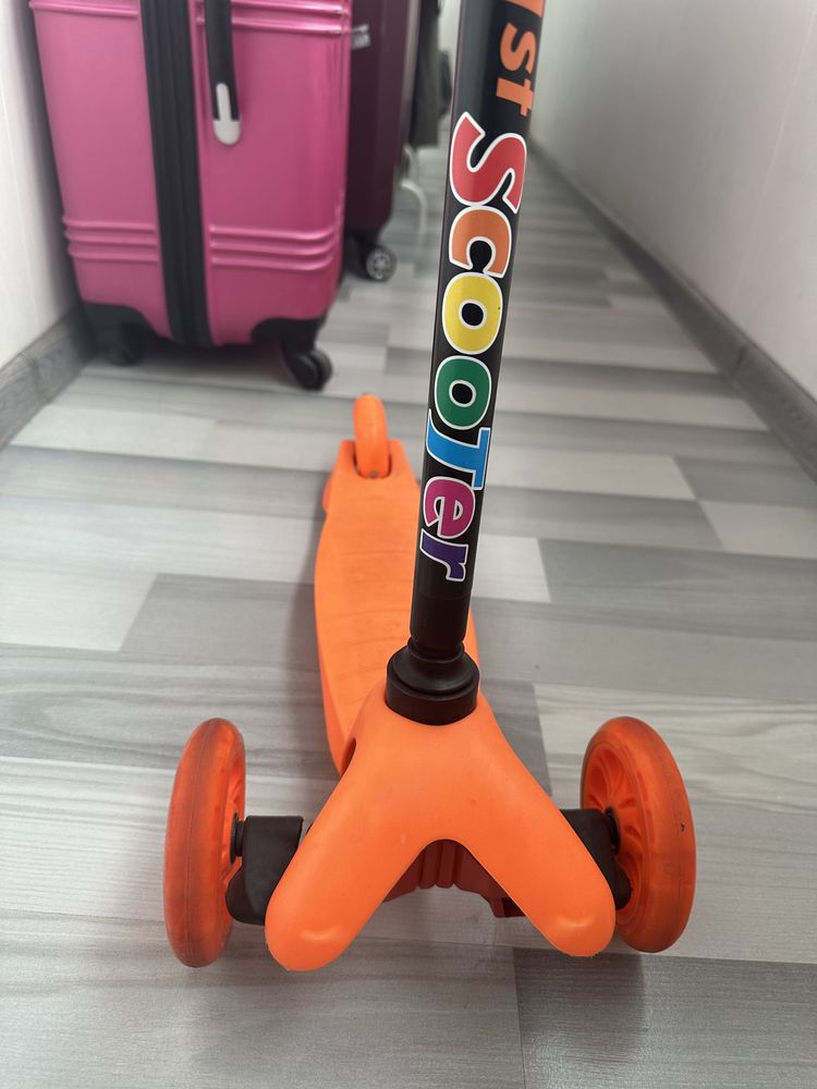 Самокат Scooter