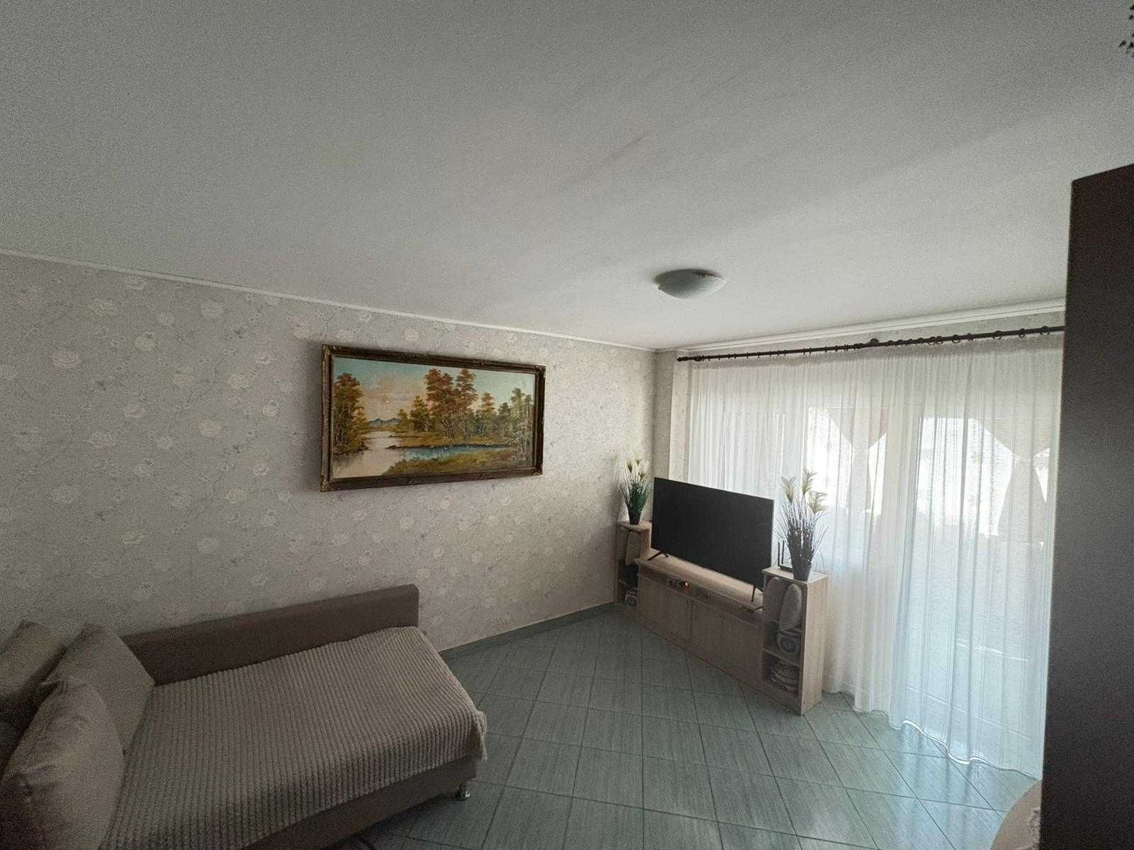 Apartament 3 camere, zona Nord, strada Calugareni, Bacau