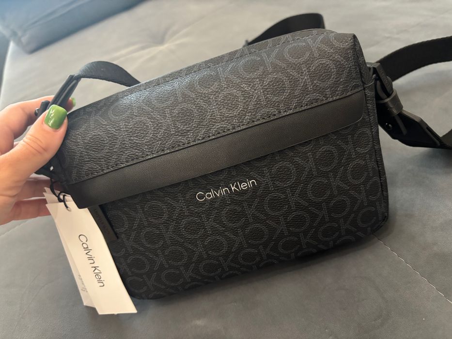 Чанта Calvin Klein