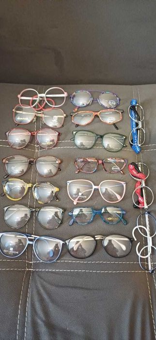 Оправы для очков дешево, подставки под бижутерию