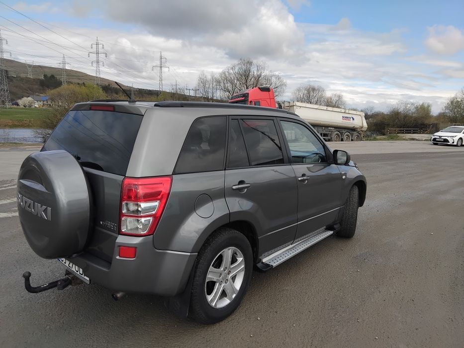 Vând Suzuki Grand Vitara