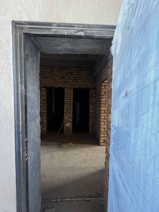 Uy sotiladi 2 xonali 63 m^2. Samarqand, Fotima Qosimova, Musiqa maktab