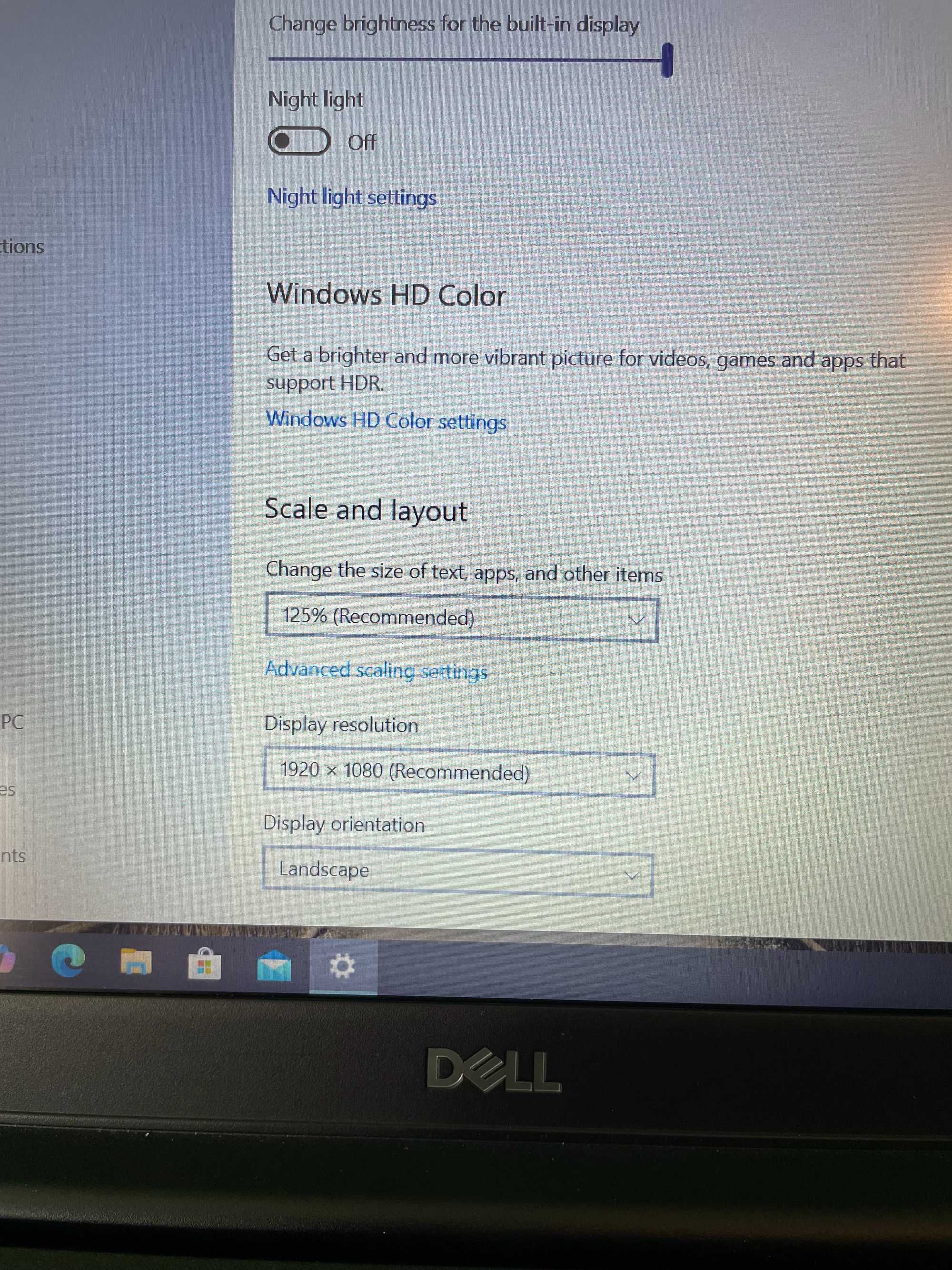 Dell Latitude 3500 - 15.6''FHD, i5-8265u, 8GB RAM, 256GB NVMe PCIe SSD