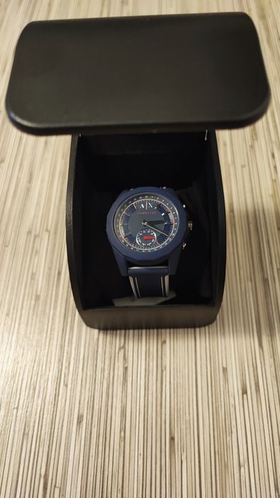 Ceas Armani Exchange, la cutie, impecabil, bon fiscal, aplicatie