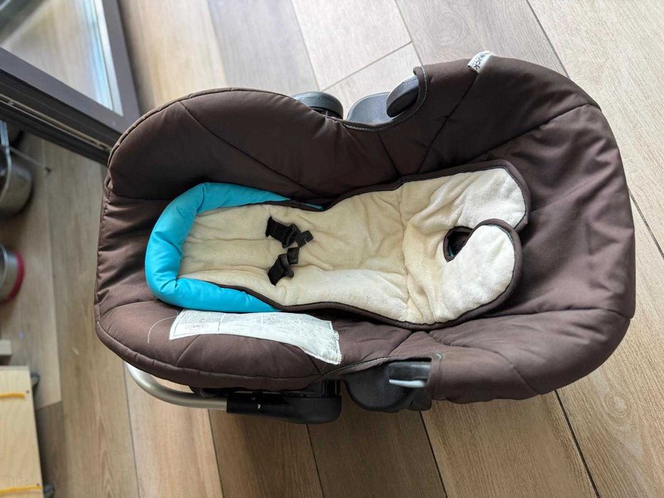 Vand scoica pentru bebelusi