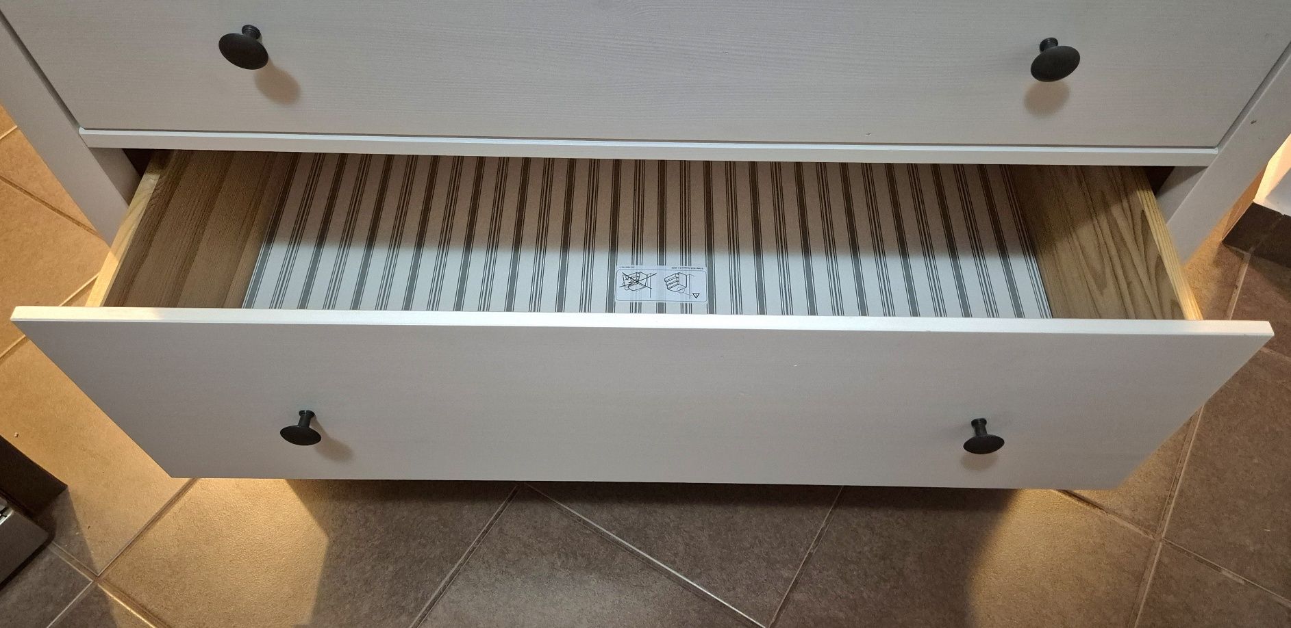 Comoda Hemnes cu 3 sertare  Ikea