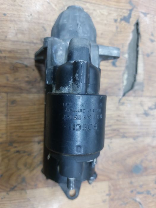 Стартер на bmw, не рабочий, надо поменять щётку