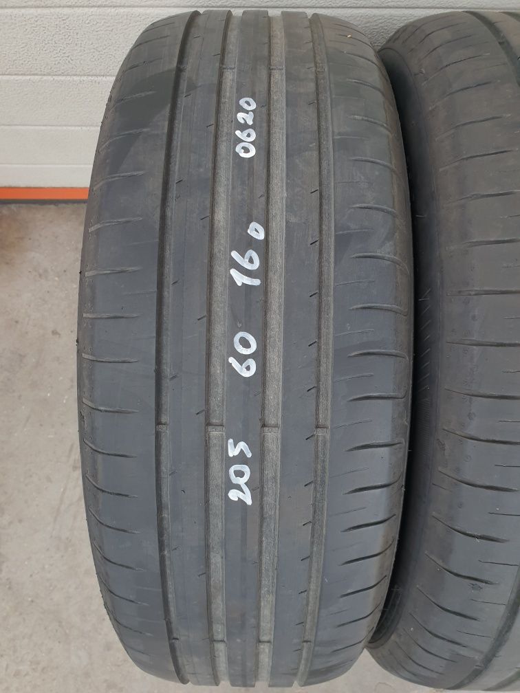 Летни гуми 4 броя GOODYEAR Efficient Grip 205 60 R16 дот 0620