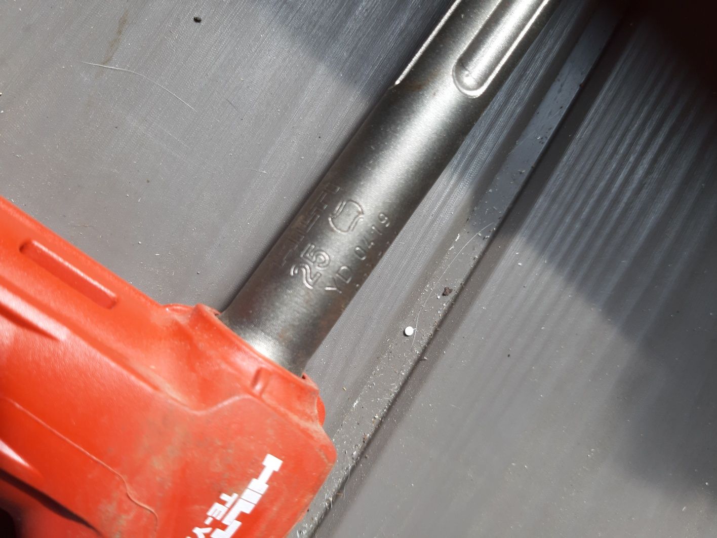 Hilti burghiu tip carota nou