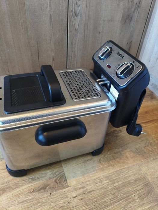 Фритюрник Tefal Filtra Pro 4L (FR5160) 2400W