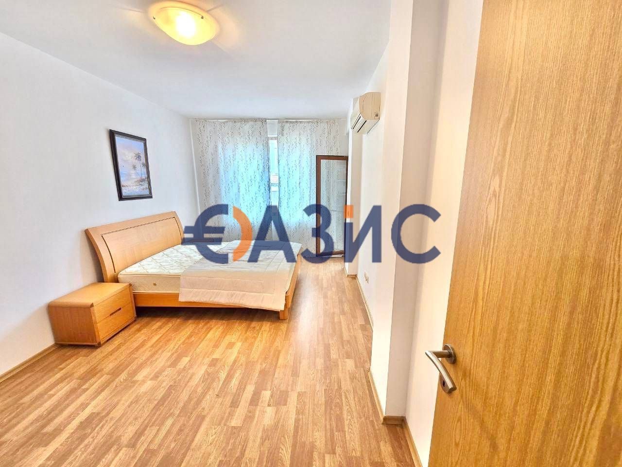 Продава се Двустаен апартамент в Ахелой - 64 кв.м за 891 €/кв.м - Снимка #11