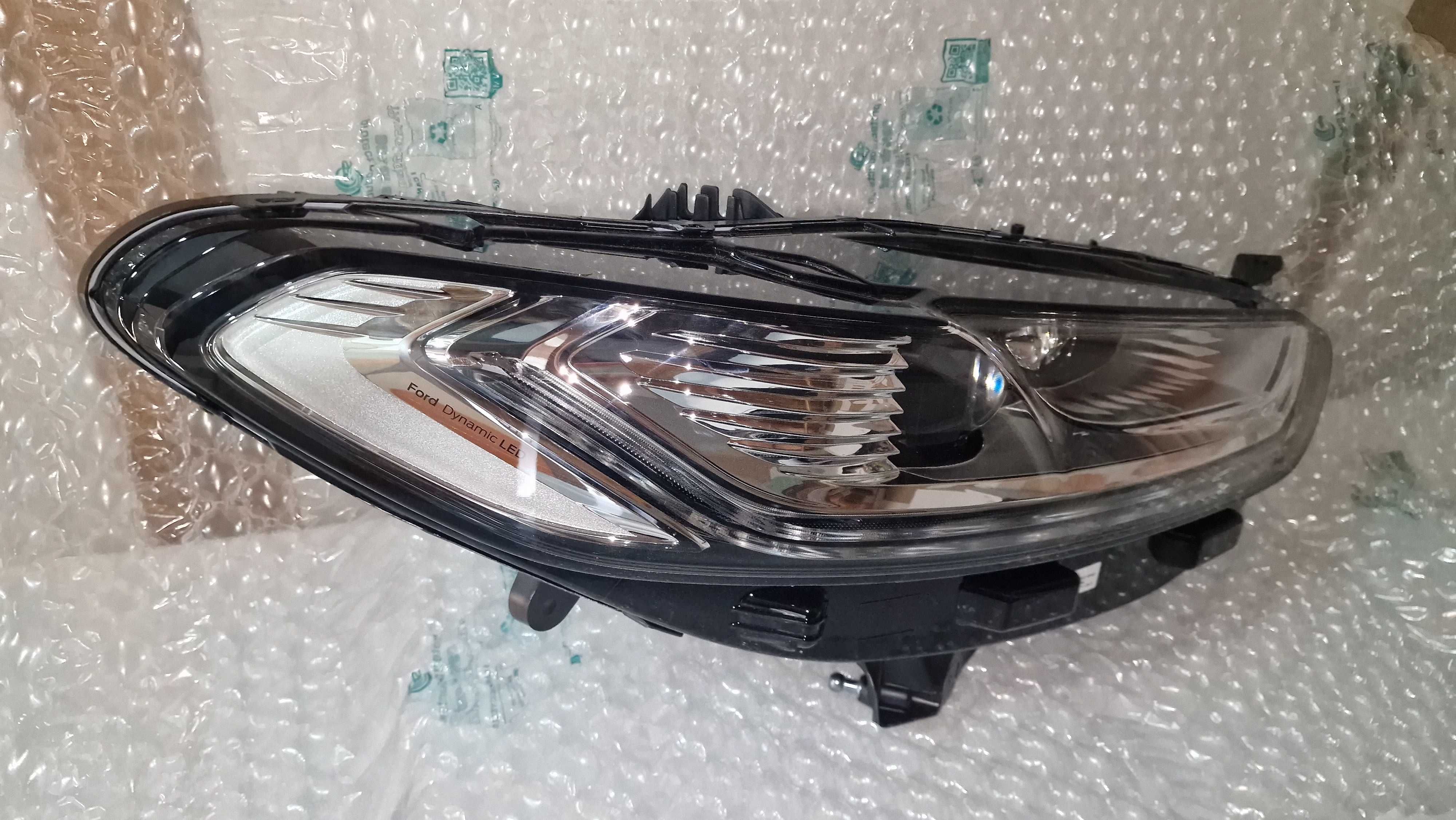 Far dreapta NOU original complet full led Ford Modeo MK5 2018 - 2023