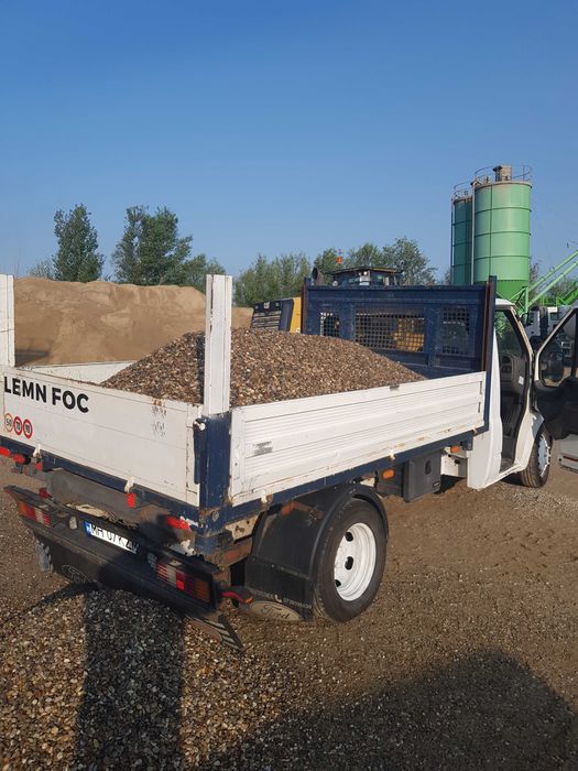 Aduc nisip pietris sort